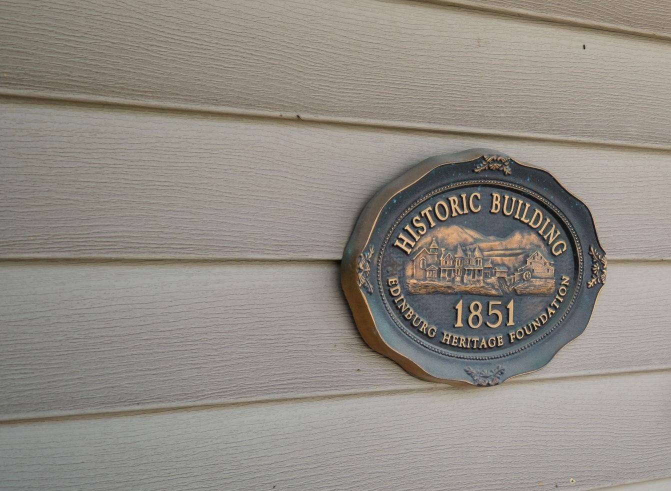 105 S HIGH ST, EDINBURG, Virginia 22842, 3 Bedrooms Bedrooms, ,1 BathroomBathrooms,Residential,105 S HIGH ST,675598 MLS # 675598