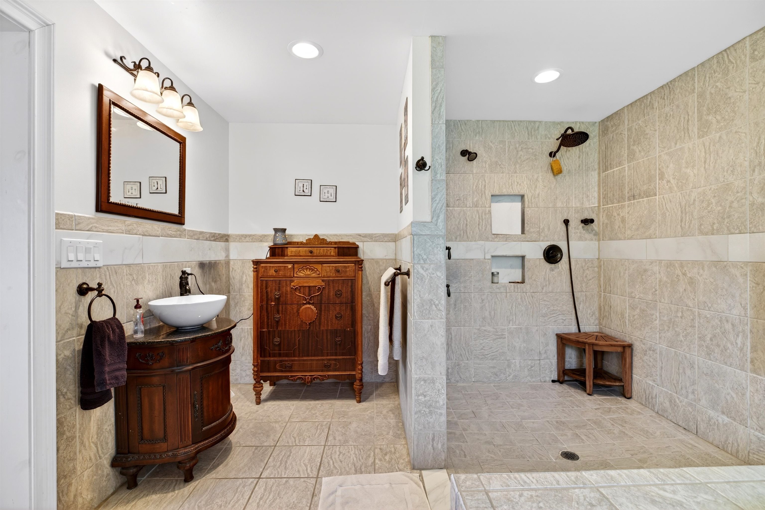 22 OAK RIDGE LN, STAUNTON, Virginia 24401, 2 Bedrooms Bedrooms, ,2 BathroomsBathrooms,Residential,22 OAK RIDGE LN,675602 MLS # 675602