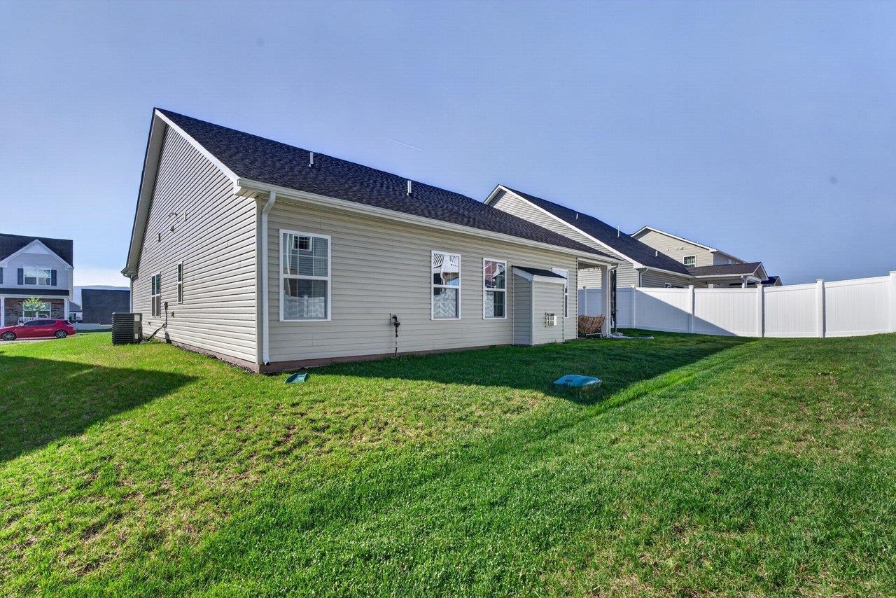 10151 BIG OAK DR, MCGAHEYSVILLE, Virginia 22840, 3 Bedrooms Bedrooms, ,2 BathroomsBathrooms,Residential,10151 BIG OAK DR,675604 MLS # 675604