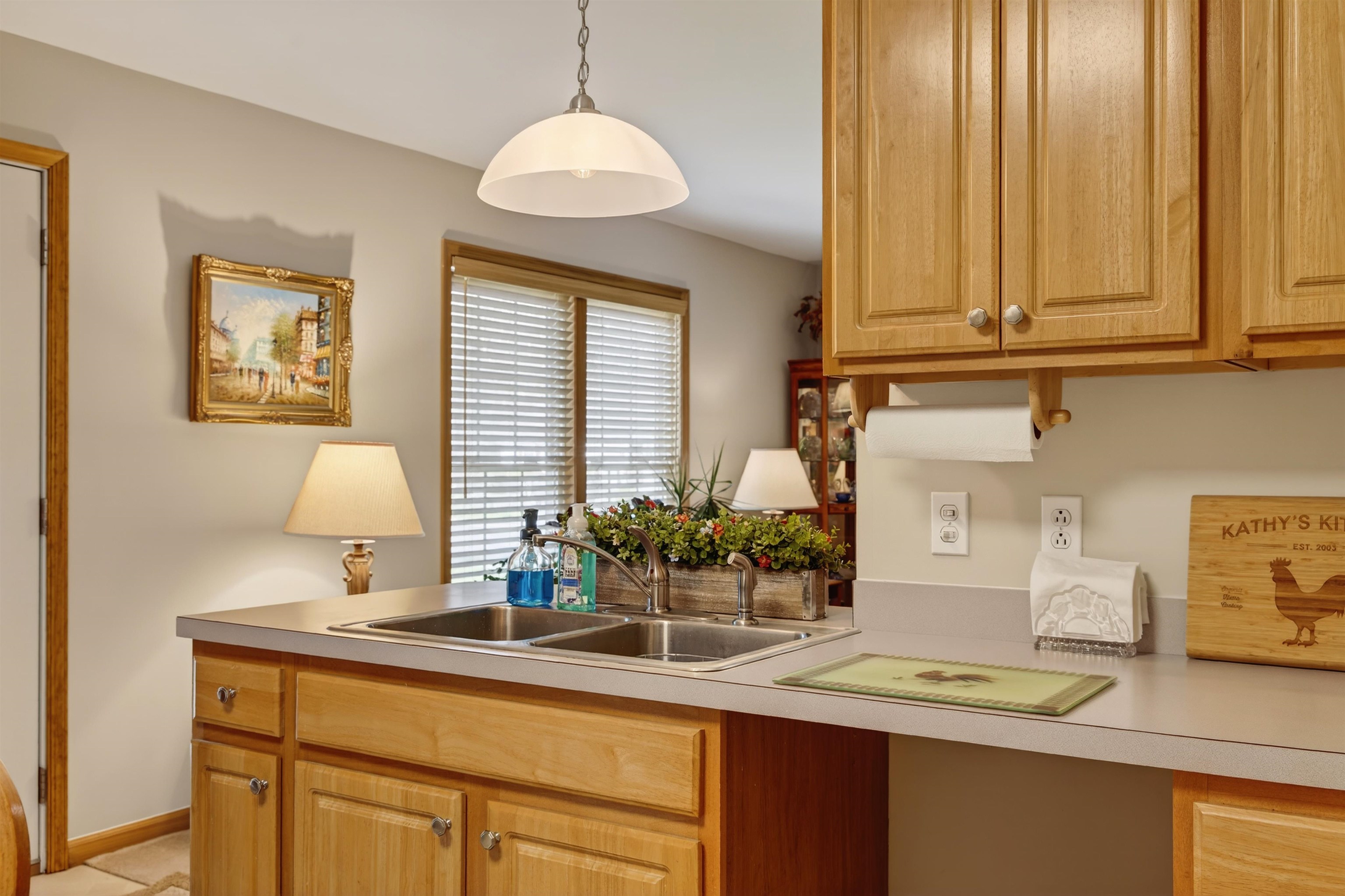 97 LAUREL OAK LN, GROTTOES, Virginia 24441, 3 Bedrooms Bedrooms, ,2 BathroomsBathrooms,Residential,97 LAUREL OAK LN,675607 MLS # 675607