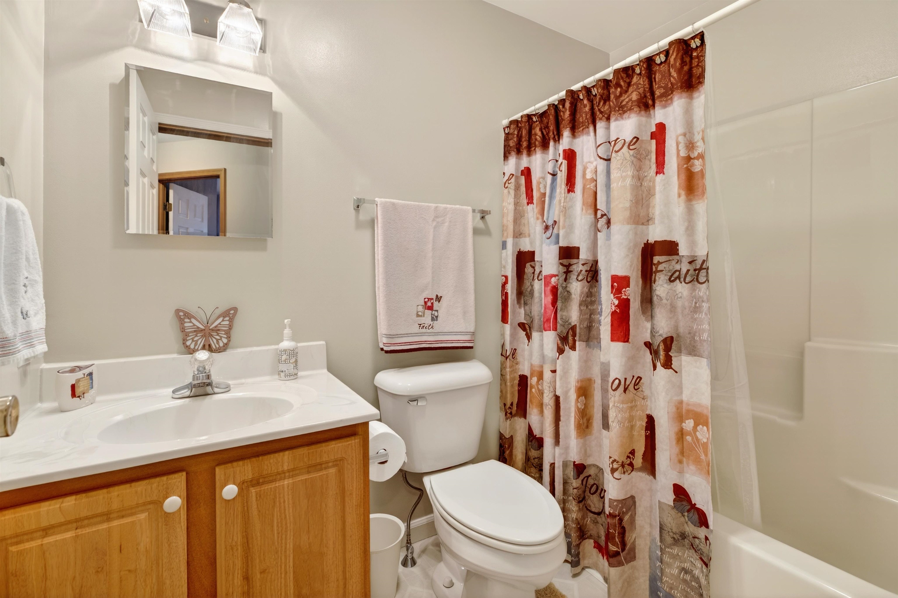 97 LAUREL OAK LN, GROTTOES, Virginia 24441, 3 Bedrooms Bedrooms, ,2 BathroomsBathrooms,Residential,97 LAUREL OAK LN,675607 MLS # 675607