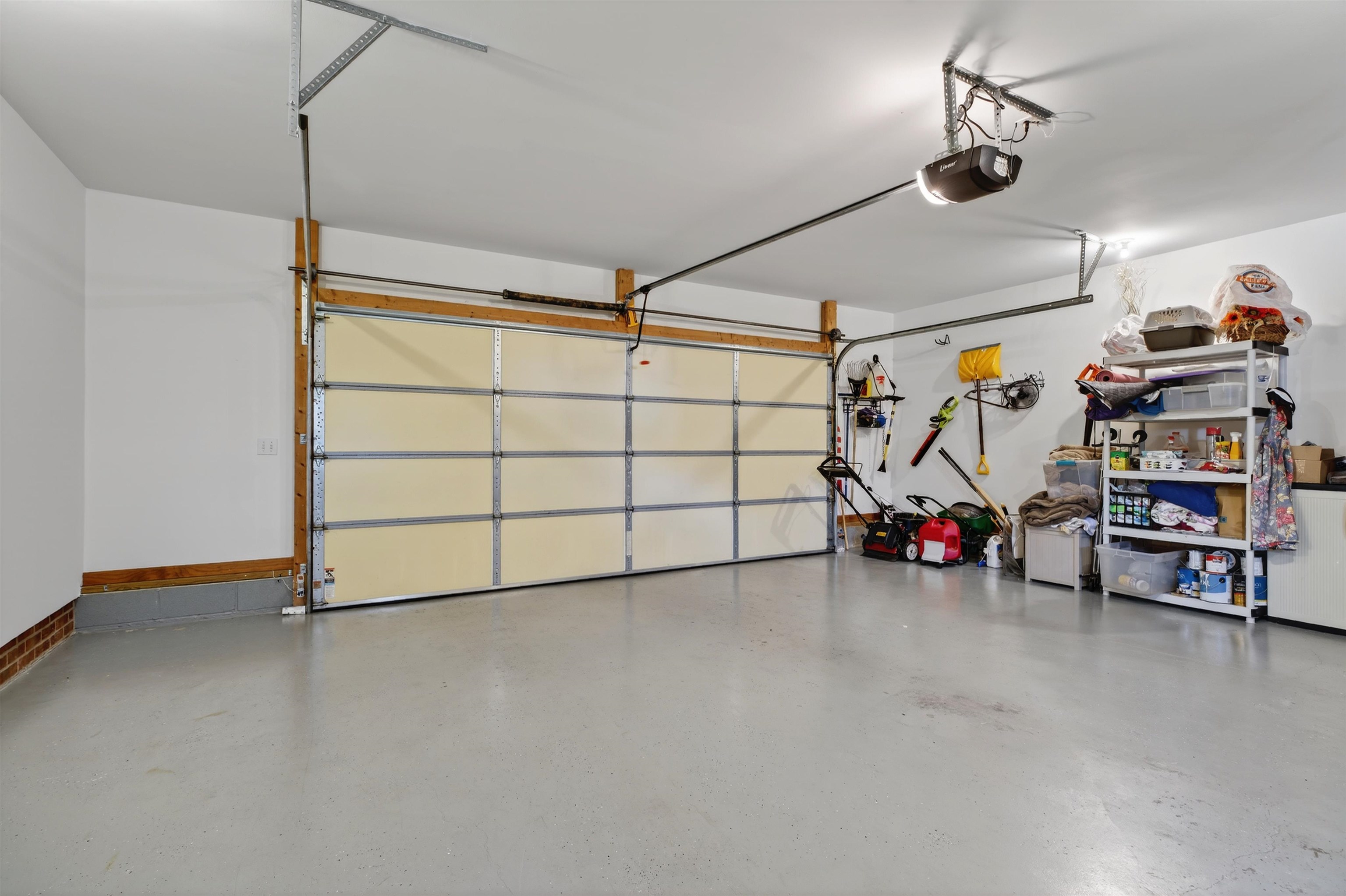 97 LAUREL OAK LN, GROTTOES, Virginia 24441, 3 Bedrooms Bedrooms, ,2 BathroomsBathrooms,Residential,97 LAUREL OAK LN,675607 MLS # 675607