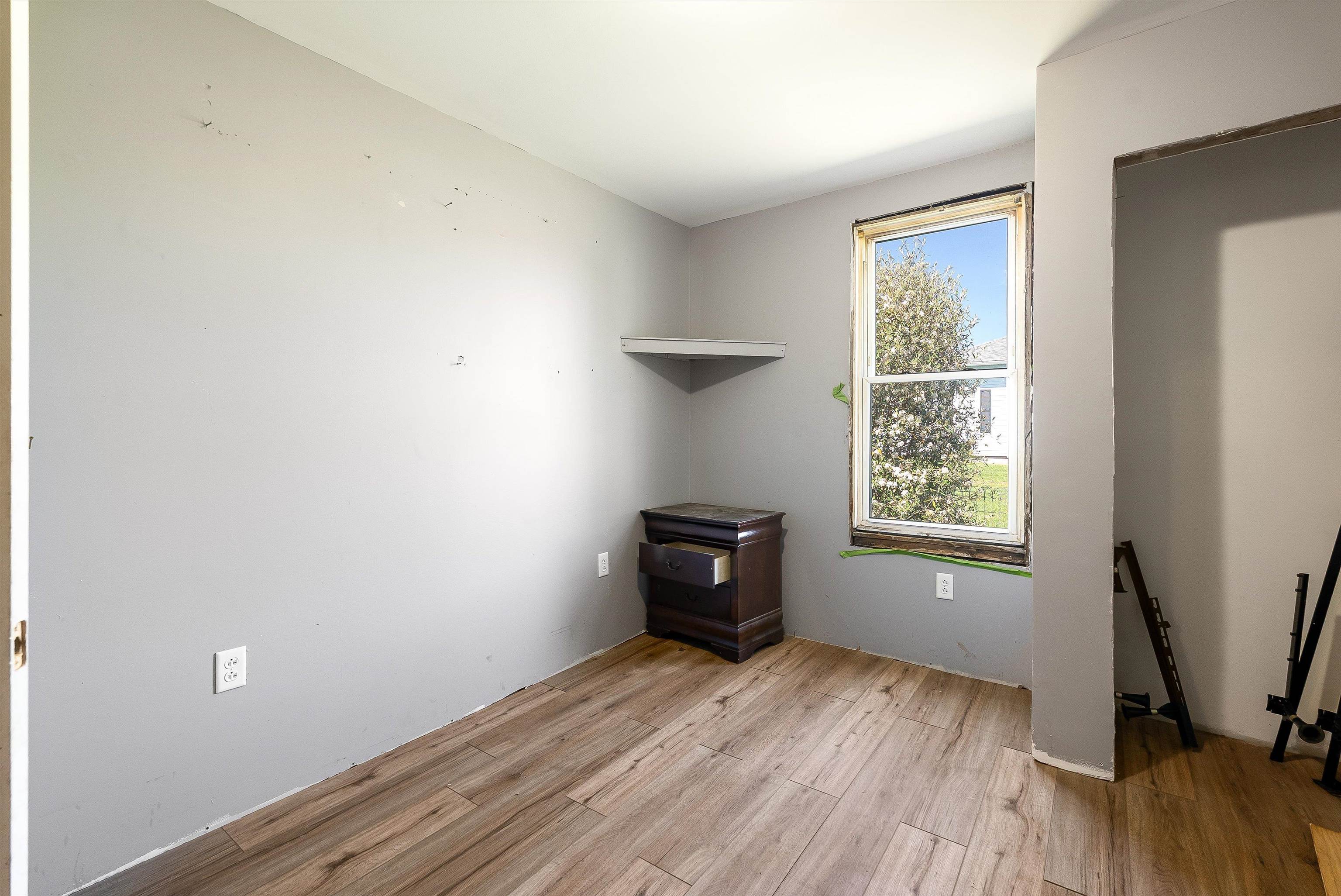 505 EIGHTH ST, SHENANDOAH, Virginia 22849, 2 Bedrooms Bedrooms, ,1 BathroomBathrooms,Residential,505 EIGHTH ST,675609 MLS # 675609