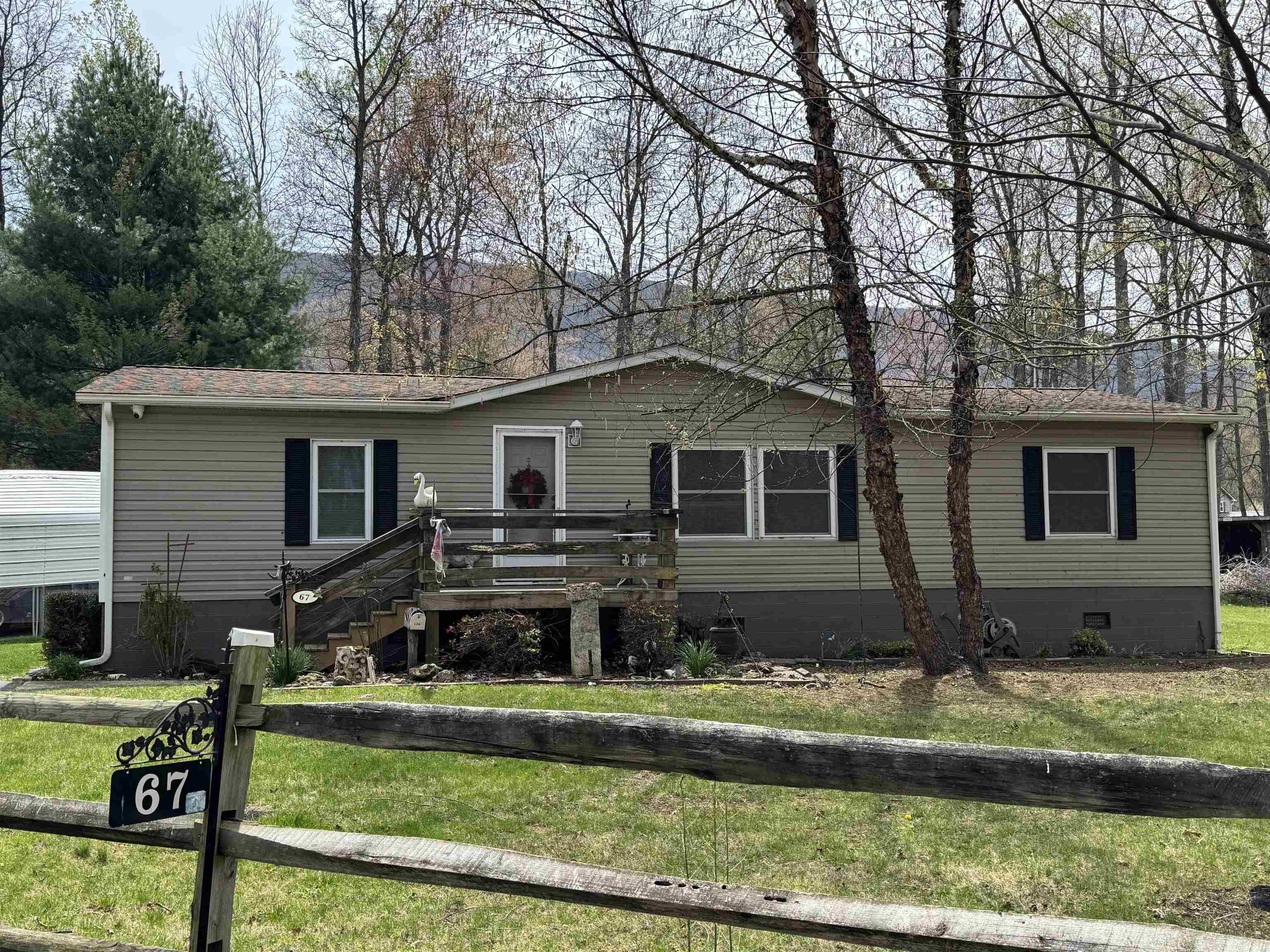 67 BOTTOM LN, LYNDHURST, Virginia 22952, 3 Bedrooms Bedrooms, ,2 BathroomsBathrooms,Residential,67 BOTTOM LN,675613 MLS # 675613