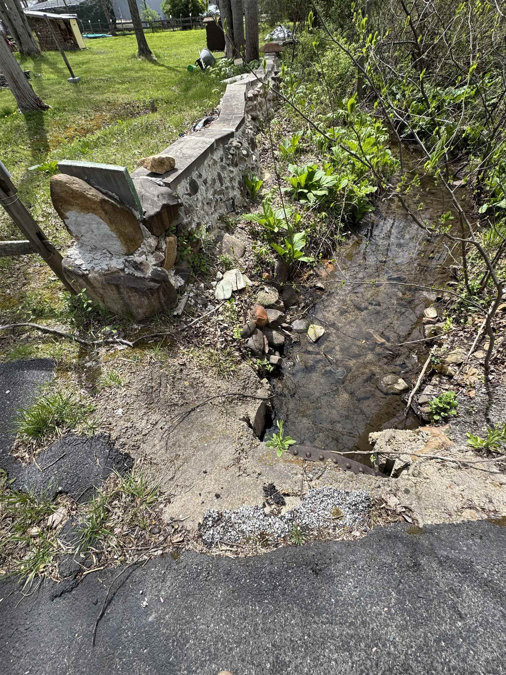 67 BOTTOM LN, LYNDHURST, Virginia 22952, 3 Bedrooms Bedrooms, ,2 BathroomsBathrooms,Residential,67 BOTTOM LN,675613 MLS # 675613