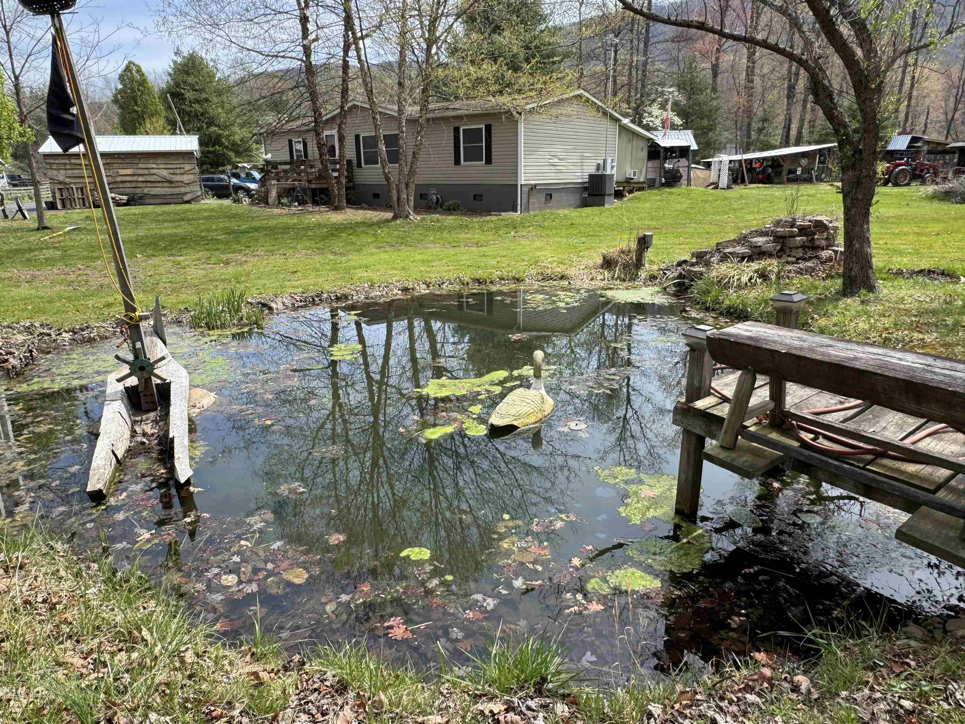 67 BOTTOM LN, LYNDHURST, Virginia 22952, 3 Bedrooms Bedrooms, ,2 BathroomsBathrooms,Residential,67 BOTTOM LN,675613 MLS # 675613