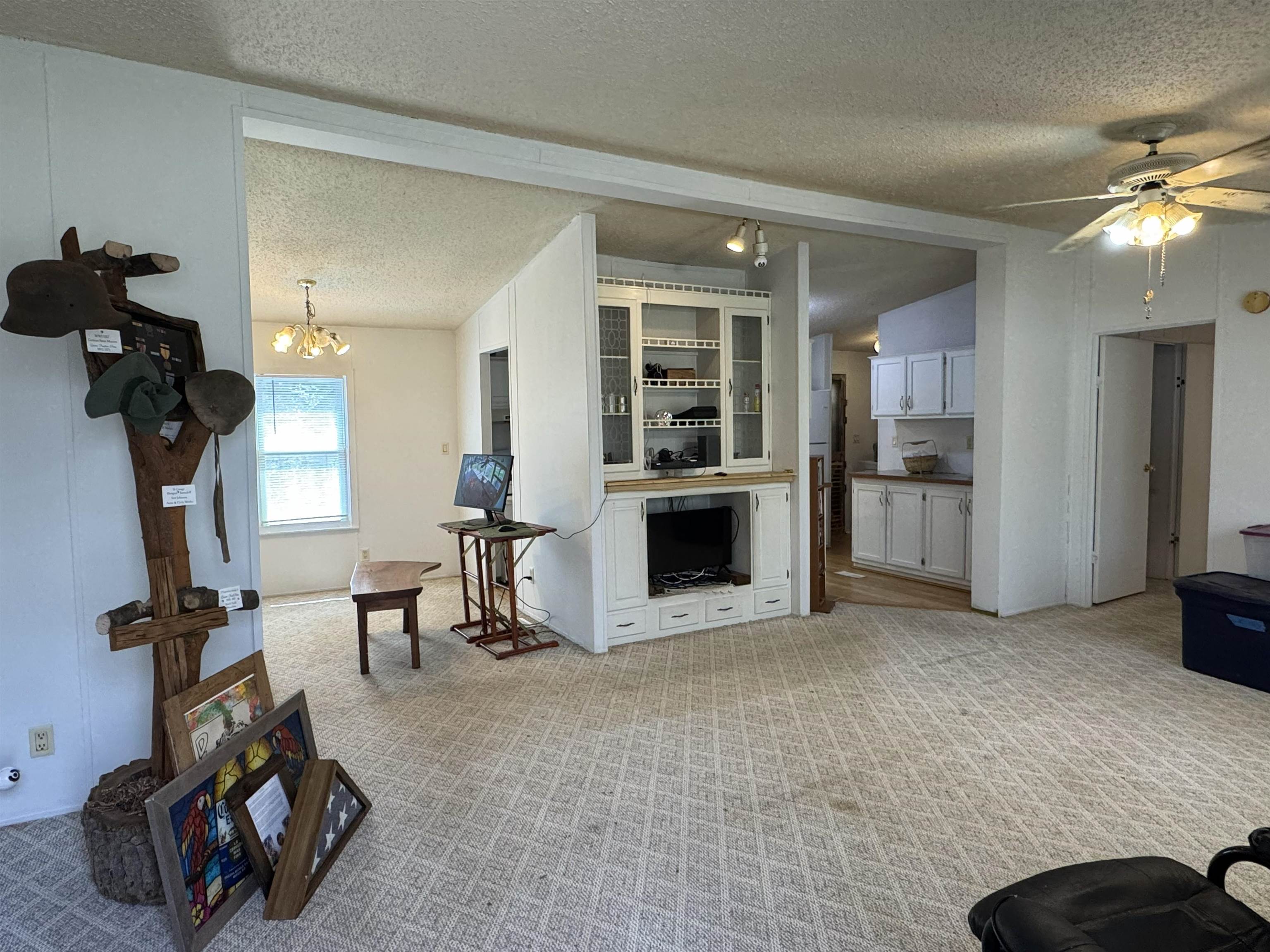 67 BOTTOM LN, LYNDHURST, Virginia 22952, 3 Bedrooms Bedrooms, ,2 BathroomsBathrooms,Residential,67 BOTTOM LN,675613 MLS # 675613