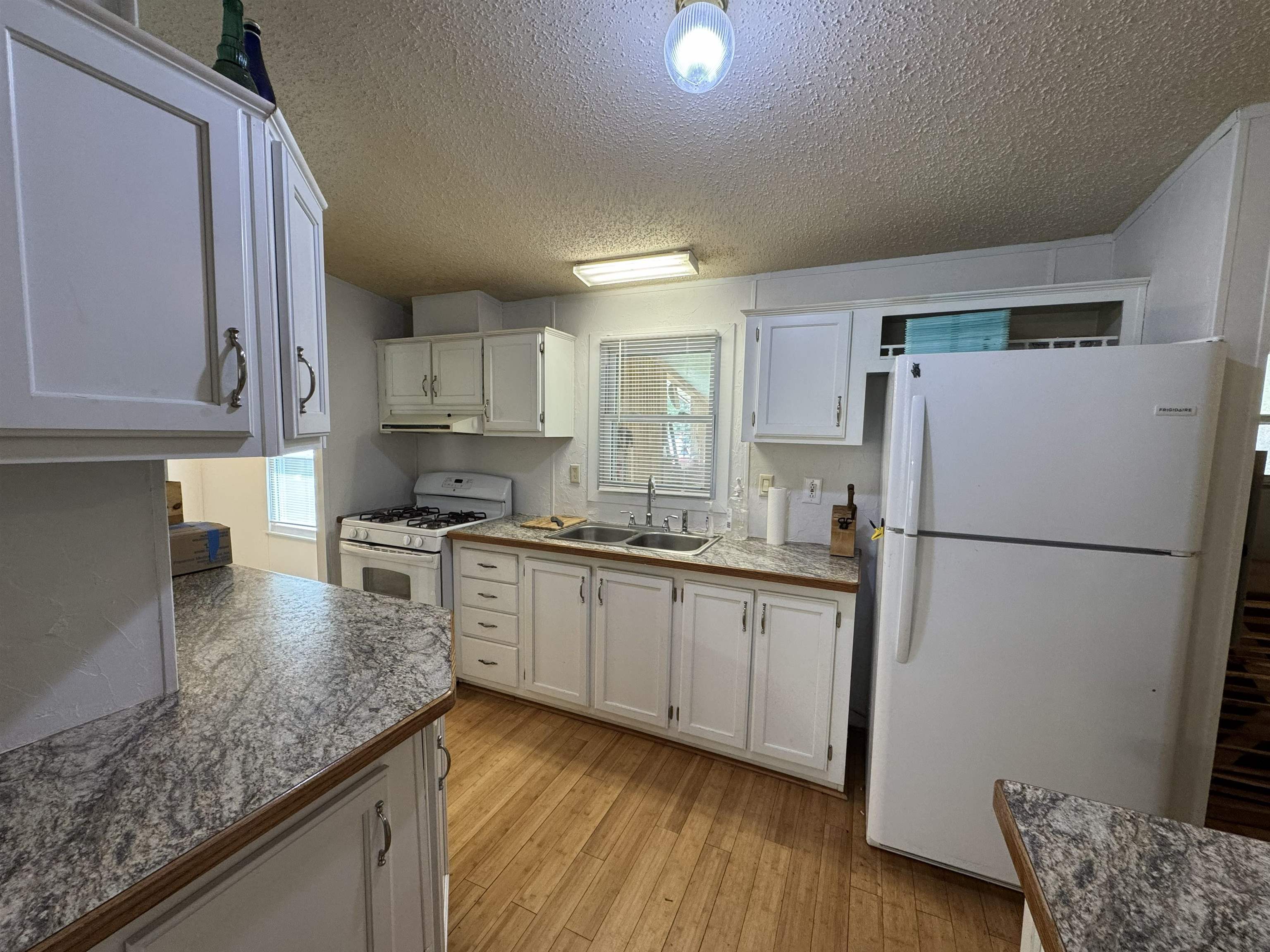 67 BOTTOM LN, LYNDHURST, Virginia 22952, 3 Bedrooms Bedrooms, ,2 BathroomsBathrooms,Residential,67 BOTTOM LN,675613 MLS # 675613