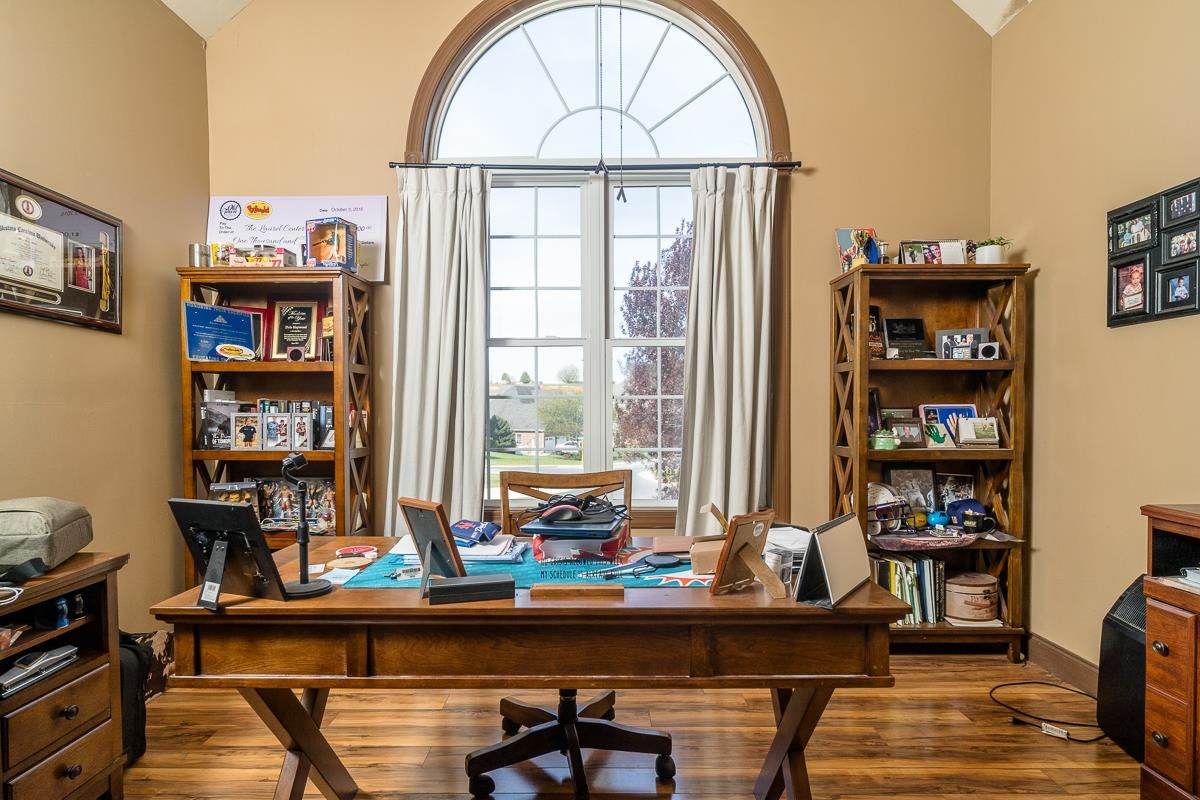 86 MEADOW GLEN DR, STAUNTON, Virginia 24401, 4 Bedrooms Bedrooms, ,2 BathroomsBathrooms,Residential,86 MEADOW GLEN DR,675618 MLS # 675618