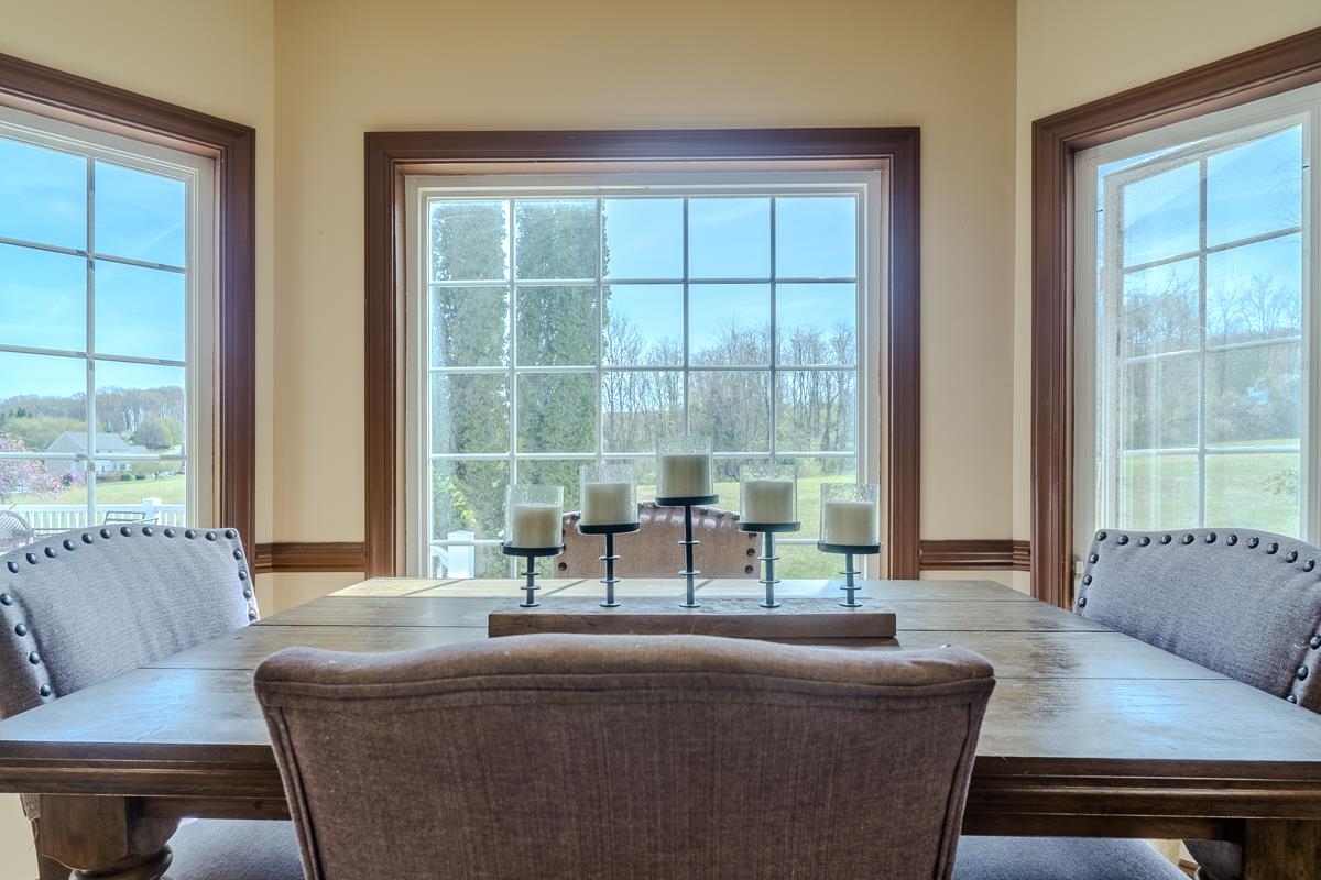 86 MEADOW GLEN DR, STAUNTON, Virginia 24401, 4 Bedrooms Bedrooms, ,2 BathroomsBathrooms,Residential,86 MEADOW GLEN DR,675618 MLS # 675618