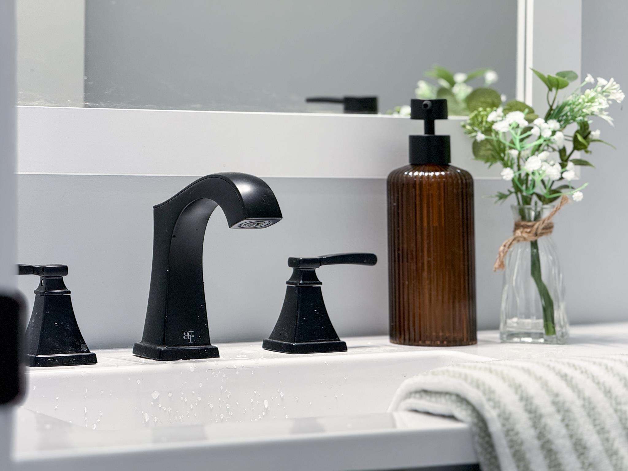 515 GRUBERT AVE, STAUNTON, Virginia 24401, 3 Bedrooms Bedrooms, ,2 BathroomsBathrooms,Residential,515 GRUBERT AVE,675619 MLS # 675619