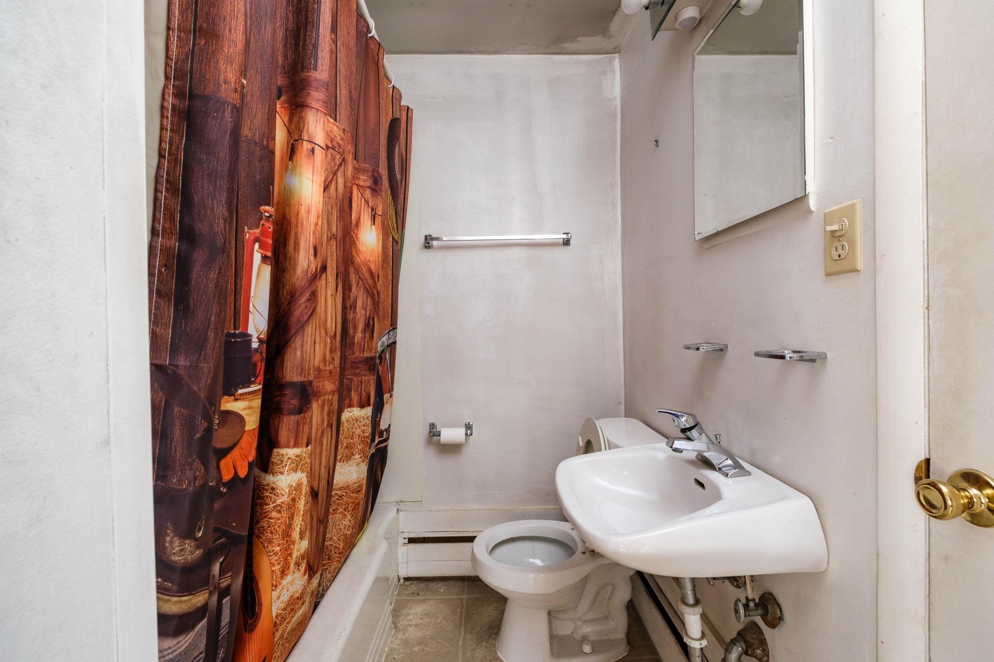 111 CENTER ST, EDINBURG, Virginia 22824, ,Residential,111 CENTER ST,675638 MLS # 675638 111 CENTER ST, EDINBURG, Virginia 22824, ,Residential,111 CENTER ST,675638 MLS # 675638