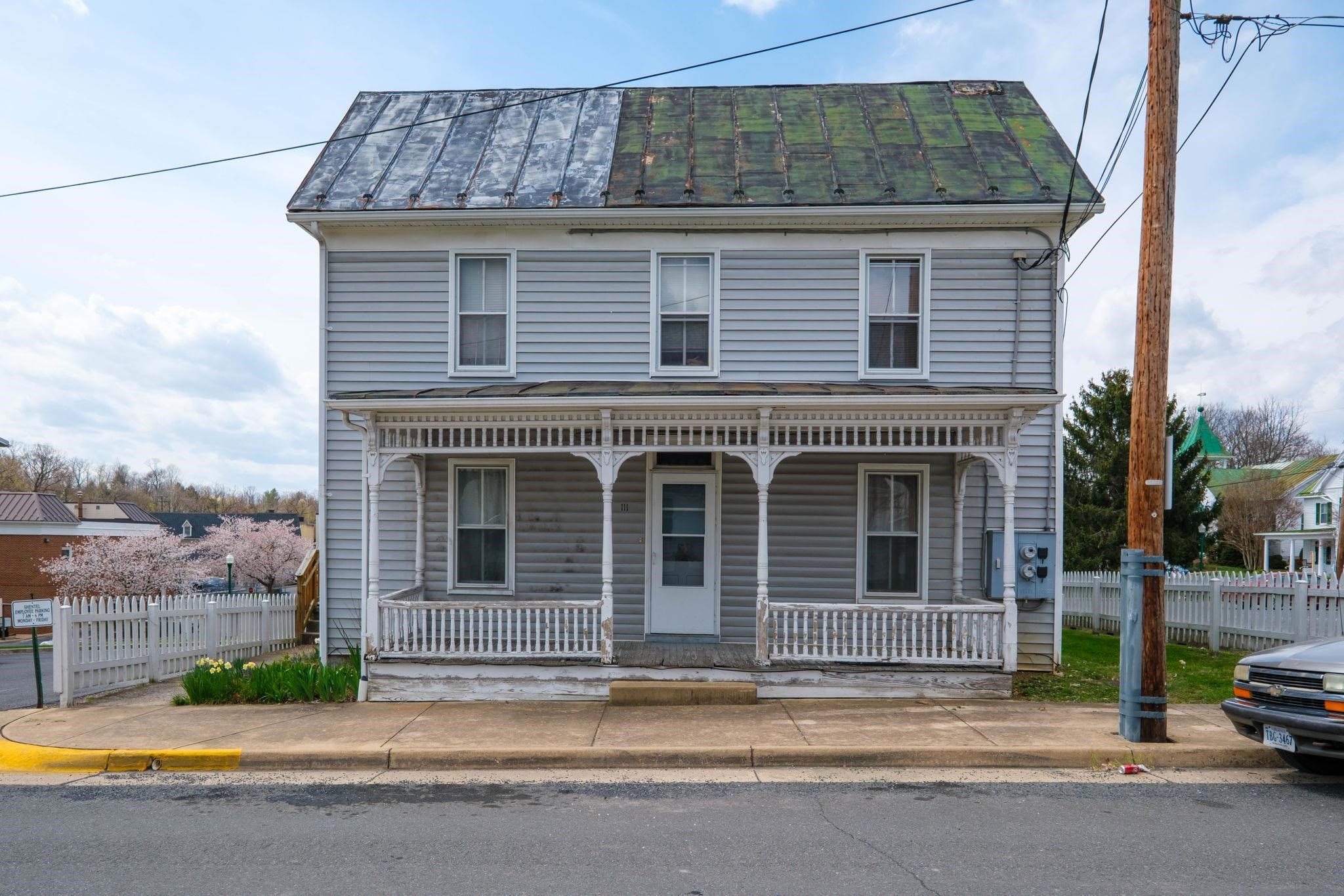 111 CENTER ST, EDINBURG, Virginia 22824, ,Residential,111 CENTER ST,675638 MLS # 675638 111 CENTER ST, EDINBURG, Virginia 22824, ,Residential,111 CENTER ST,675638 MLS # 675638