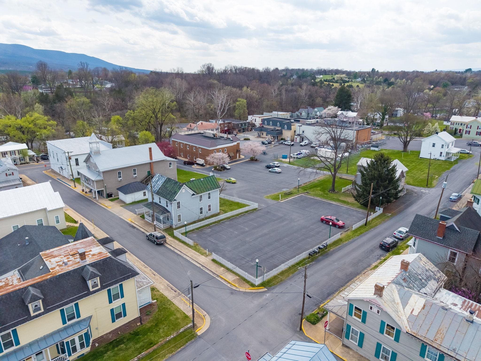 111 CENTER ST, EDINBURG, Virginia 22824, ,Residential,111 CENTER ST,675638 MLS # 675638 111 CENTER ST, EDINBURG, Virginia 22824, ,Residential,111 CENTER ST,675638 MLS # 675638