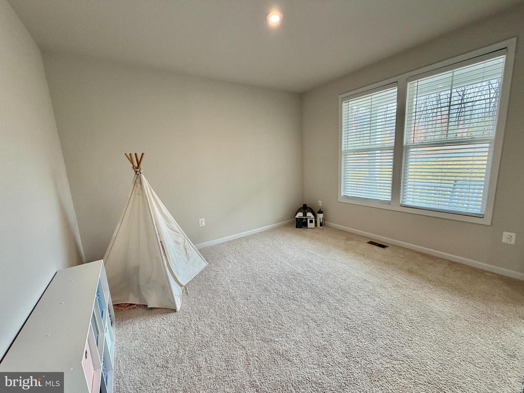 8028 ASHFORD DR, FREDERICKSBURG, Virginia 22407, 4 Bedrooms Bedrooms, ,2 BathroomsBathrooms,Residential,8028 ASHFORD DR,VASP2038168 MLS # VASP2038168