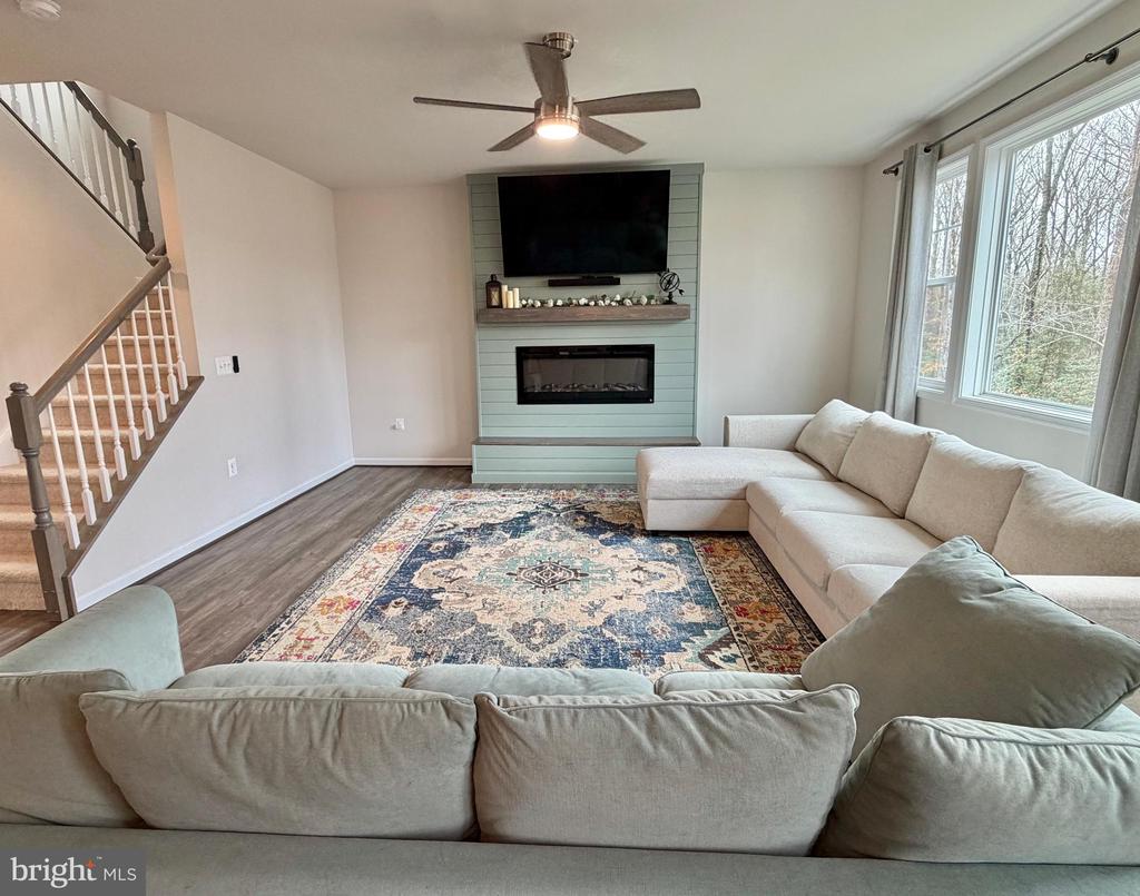 8028 ASHFORD DR, FREDERICKSBURG, Virginia 22407, 4 Bedrooms Bedrooms, ,2 BathroomsBathrooms,Residential,8028 ASHFORD DR,VASP2038168 MLS # VASP2038168