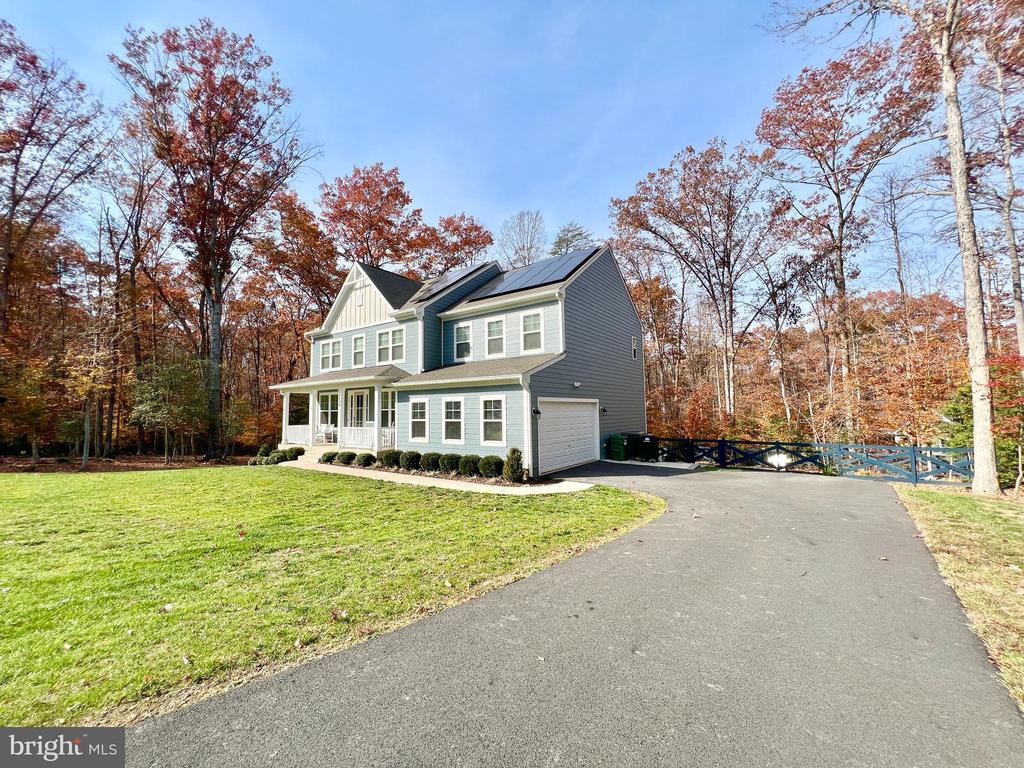 8028 ASHFORD DR, FREDERICKSBURG, Virginia 22407, 4 Bedrooms Bedrooms, ,2 BathroomsBathrooms,Residential,8028 ASHFORD DR,VASP2038168 MLS # VASP2038168