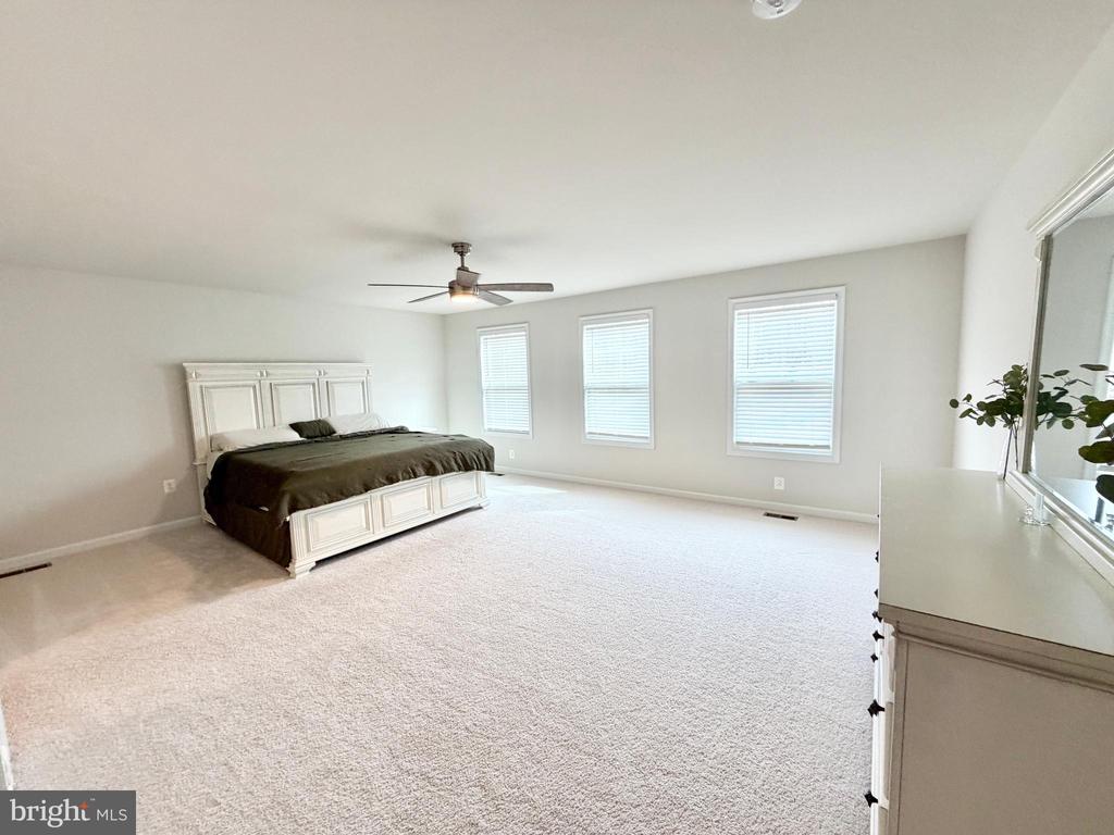 8028 ASHFORD DR, FREDERICKSBURG, Virginia 22407, 4 Bedrooms Bedrooms, ,2 BathroomsBathrooms,Residential,8028 ASHFORD DR,VASP2038168 MLS # VASP2038168