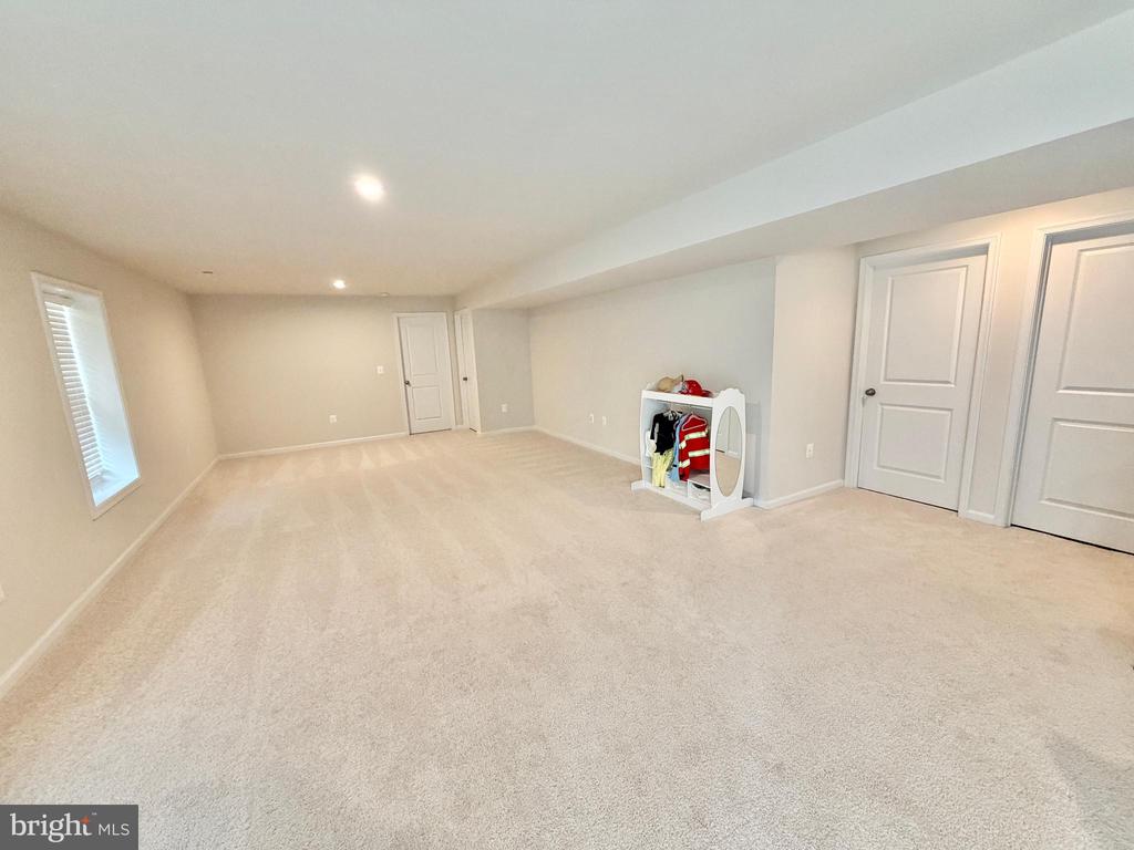 8028 ASHFORD DR, FREDERICKSBURG, Virginia 22407, 4 Bedrooms Bedrooms, ,2 BathroomsBathrooms,Residential,8028 ASHFORD DR,VASP2038168 MLS # VASP2038168