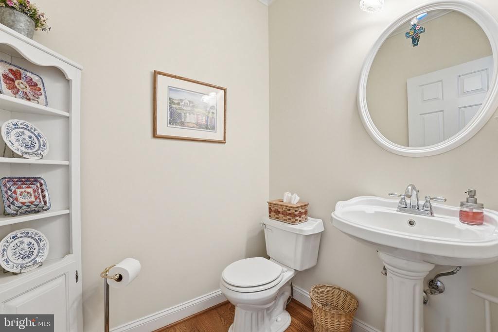 140 WOODS RIDGE LN, REVA, Virginia 22735, 4 Bedrooms Bedrooms, ,2 BathroomsBathrooms,Residential,140 WOODS RIDGE LN,VAMA2002648 MLS # VAMA2002648