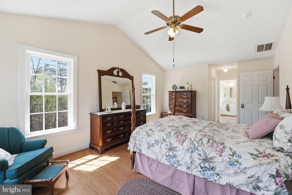 140 WOODS RIDGE LN, REVA, Virginia 22735, 4 Bedrooms Bedrooms, ,2 BathroomsBathrooms,Residential,140 WOODS RIDGE LN,VAMA2002648 MLS # VAMA2002648