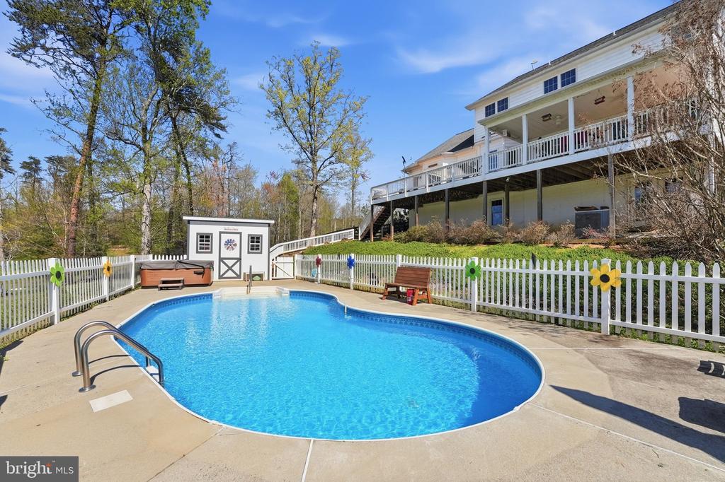 140 WOODS RIDGE LN, REVA, Virginia 22735, 4 Bedrooms Bedrooms, ,2 BathroomsBathrooms,Residential,140 WOODS RIDGE LN,VAMA2002648 MLS # VAMA2002648