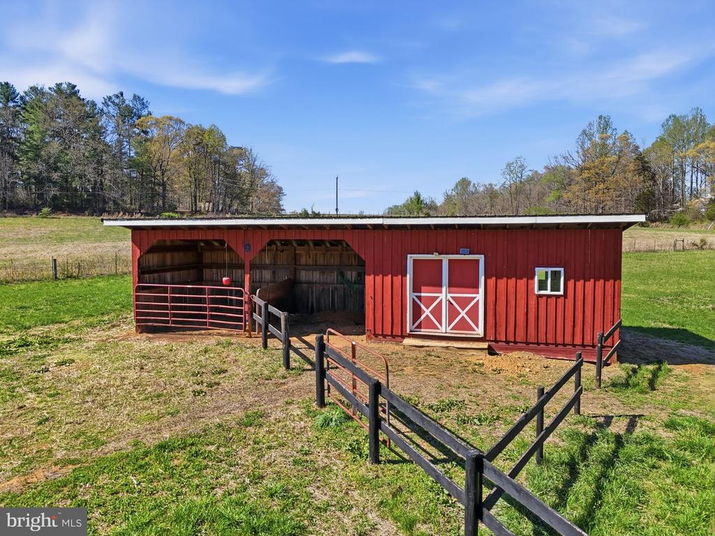 140 WOODS RIDGE LN, REVA, Virginia 22735, 4 Bedrooms Bedrooms, ,2 BathroomsBathrooms,Residential,140 WOODS RIDGE LN,VAMA2002648 MLS # VAMA2002648