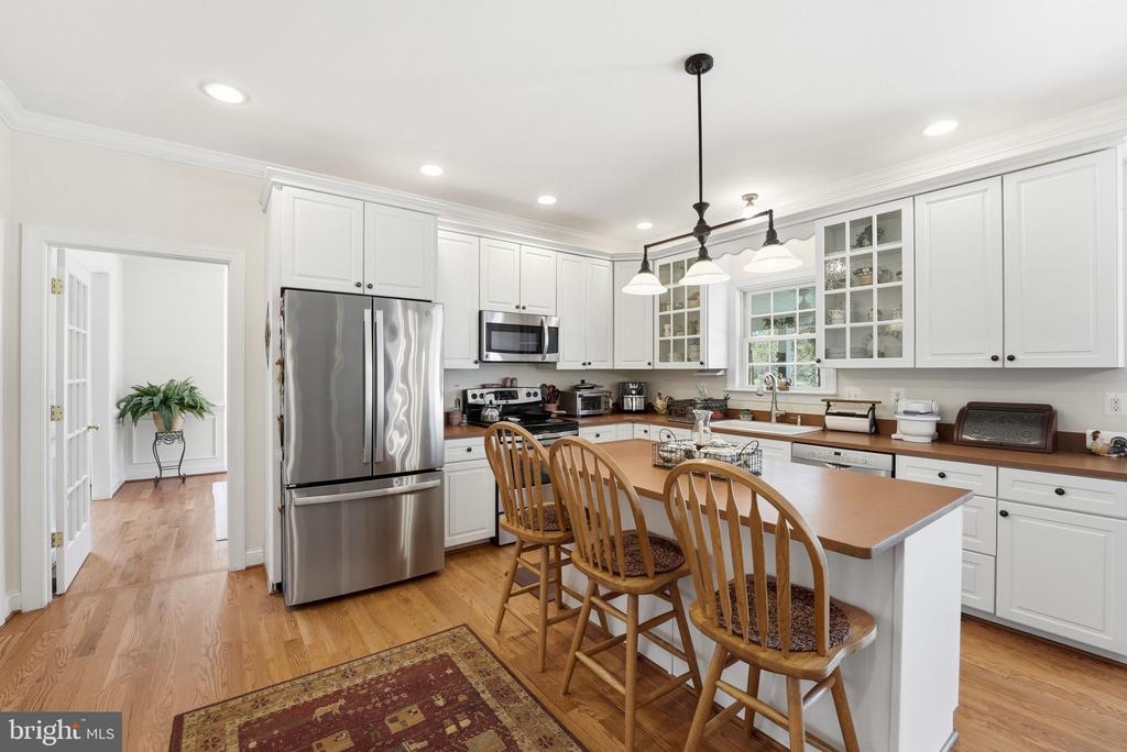 140 WOODS RIDGE LN, REVA, Virginia 22735, 4 Bedrooms Bedrooms, ,2 BathroomsBathrooms,Residential,140 WOODS RIDGE LN,VAMA2002648 MLS # VAMA2002648