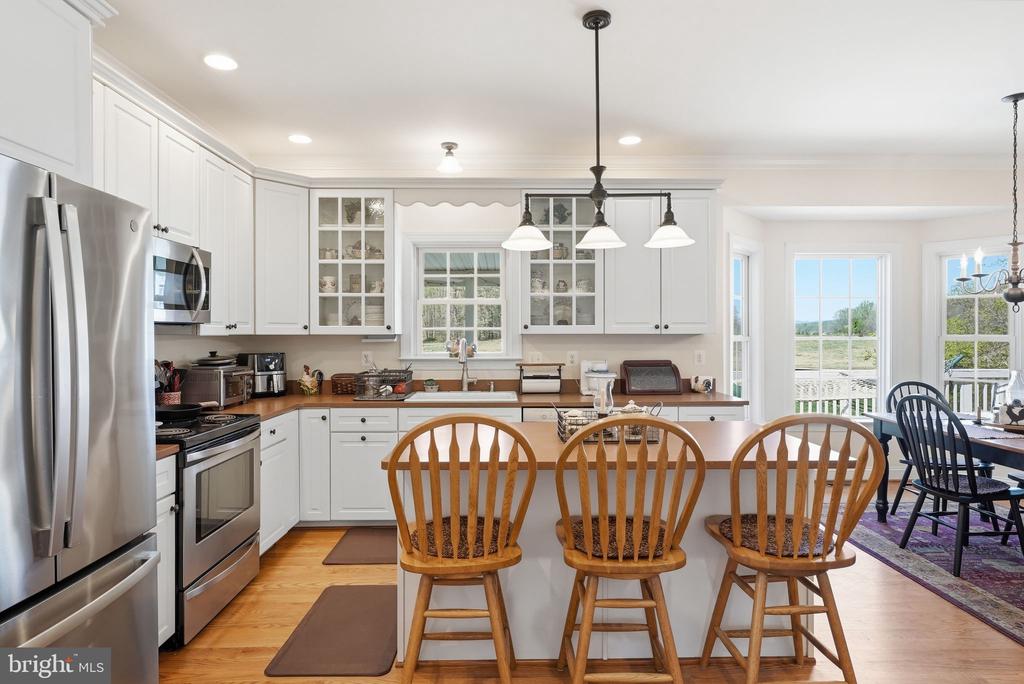 140 WOODS RIDGE LN, REVA, Virginia 22735, 4 Bedrooms Bedrooms, ,2 BathroomsBathrooms,Residential,140 WOODS RIDGE LN,VAMA2002648 MLS # VAMA2002648