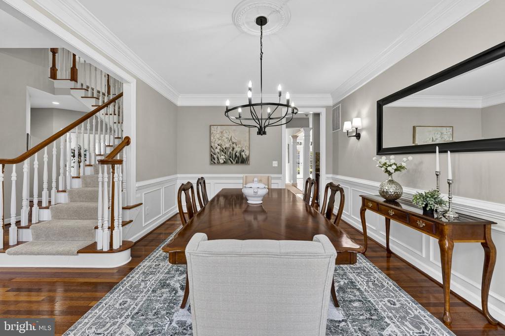 6358 BARN OWL CT, WARRENTON, Virginia, 5 Bedrooms Bedrooms, ,4 BathroomsBathrooms,Residential,6358 BARN OWL CT,VAFQ2021048 MLS # VAFQ2021048