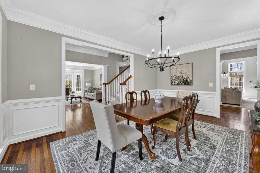 6358 BARN OWL CT, WARRENTON, Virginia, 5 Bedrooms Bedrooms, ,4 BathroomsBathrooms,Residential,6358 BARN OWL CT,VAFQ2021048 MLS # VAFQ2021048