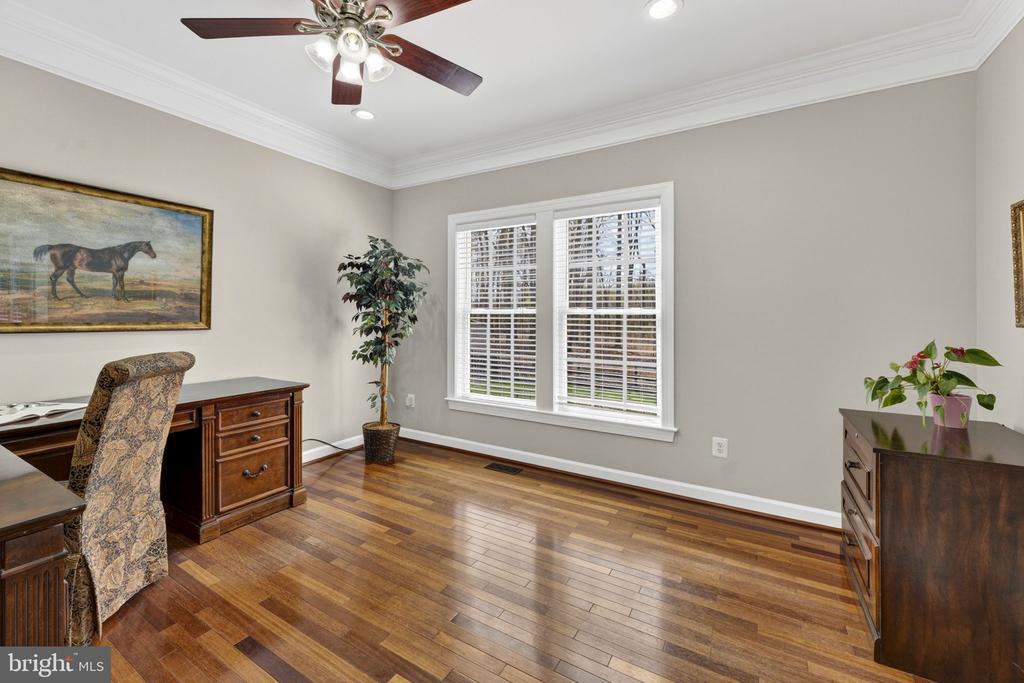 6358 BARN OWL CT, WARRENTON, Virginia, 5 Bedrooms Bedrooms, ,4 BathroomsBathrooms,Residential,6358 BARN OWL CT,VAFQ2021048 MLS # VAFQ2021048