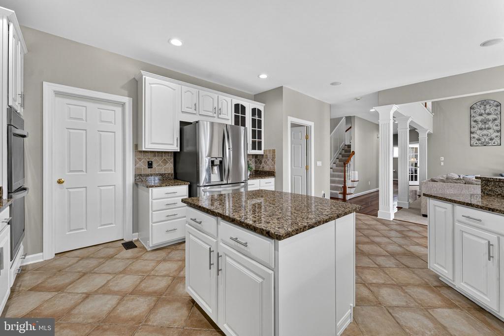 6358 BARN OWL CT, WARRENTON, Virginia, 5 Bedrooms Bedrooms, ,4 BathroomsBathrooms,Residential,6358 BARN OWL CT,VAFQ2021048 MLS # VAFQ2021048