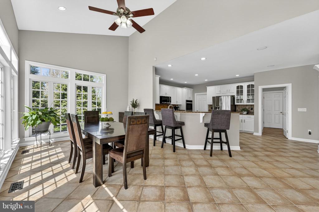 6358 BARN OWL CT, WARRENTON, Virginia, 5 Bedrooms Bedrooms, ,4 BathroomsBathrooms,Residential,6358 BARN OWL CT,VAFQ2021048 MLS # VAFQ2021048