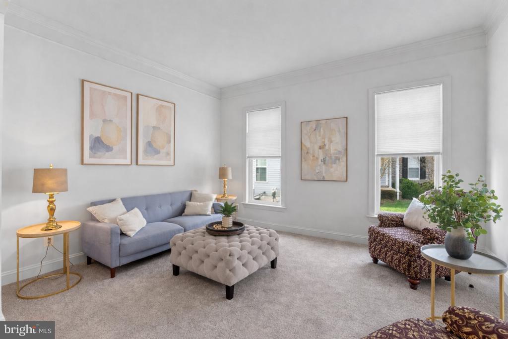 4045 CRAY DR, WARRENTON, Virginia, 5 Bedrooms Bedrooms, ,4 BathroomsBathrooms,Residential,4045 CRAY DR,VAFQ2021070 MLS # VAFQ2021070