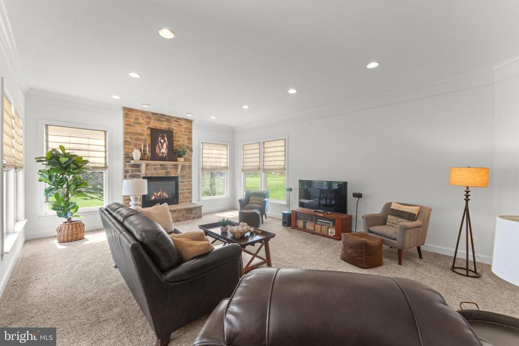 4045 CRAY DR, WARRENTON, Virginia, 5 Bedrooms Bedrooms, ,4 BathroomsBathrooms,Residential,4045 CRAY DR,VAFQ2021070 MLS # VAFQ2021070