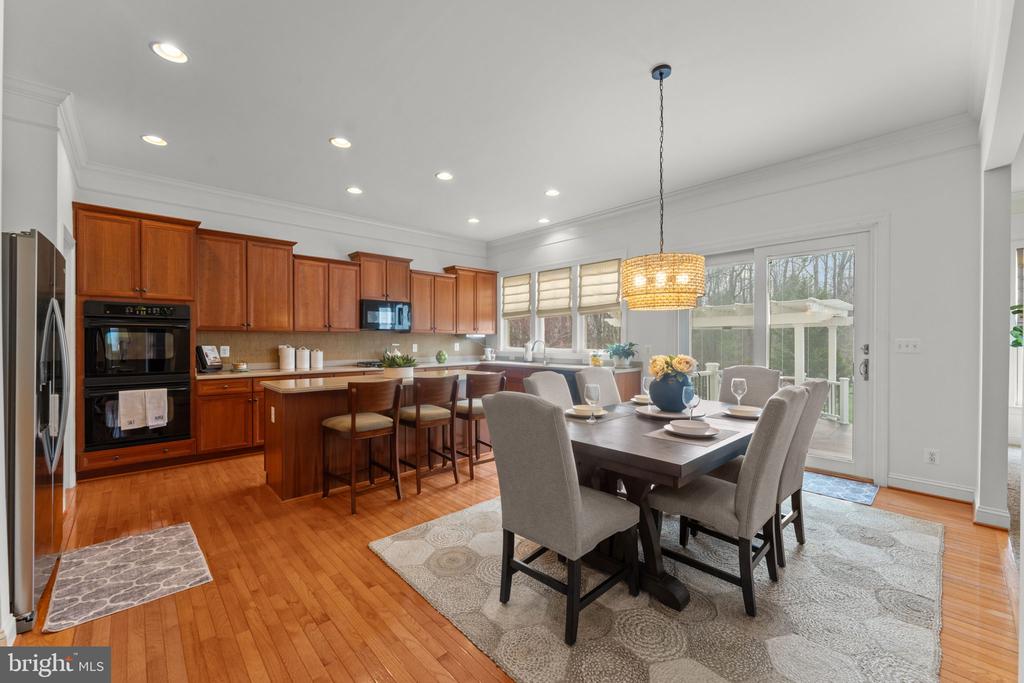 4045 CRAY DR, WARRENTON, Virginia, 5 Bedrooms Bedrooms, ,4 BathroomsBathrooms,Residential,4045 CRAY DR,VAFQ2021070 MLS # VAFQ2021070