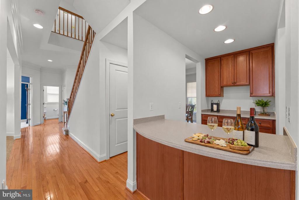 4045 CRAY DR, WARRENTON, Virginia, 5 Bedrooms Bedrooms, ,4 BathroomsBathrooms,Residential,4045 CRAY DR,VAFQ2021070 MLS # VAFQ2021070