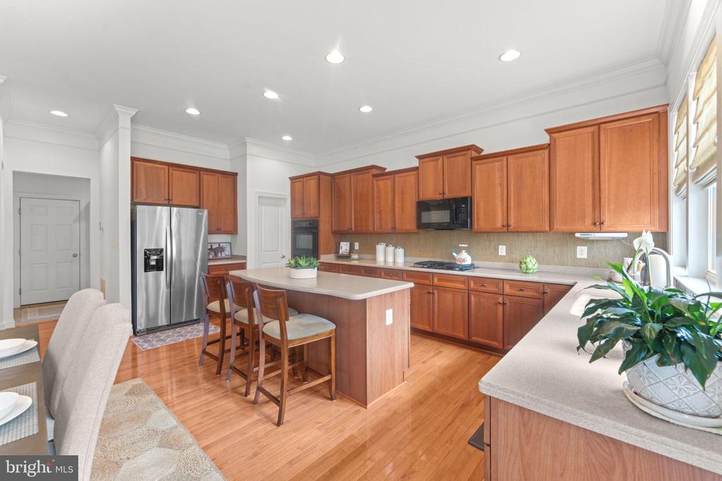 4045 CRAY DR, WARRENTON, Virginia, 5 Bedrooms Bedrooms, ,4 BathroomsBathrooms,Residential,4045 CRAY DR,VAFQ2021070 MLS # VAFQ2021070