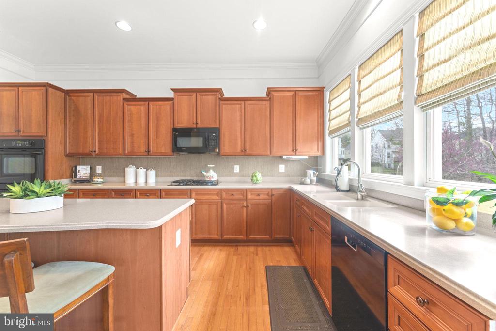 4045 CRAY DR, WARRENTON, Virginia, 5 Bedrooms Bedrooms, ,4 BathroomsBathrooms,Residential,4045 CRAY DR,VAFQ2021070 MLS # VAFQ2021070