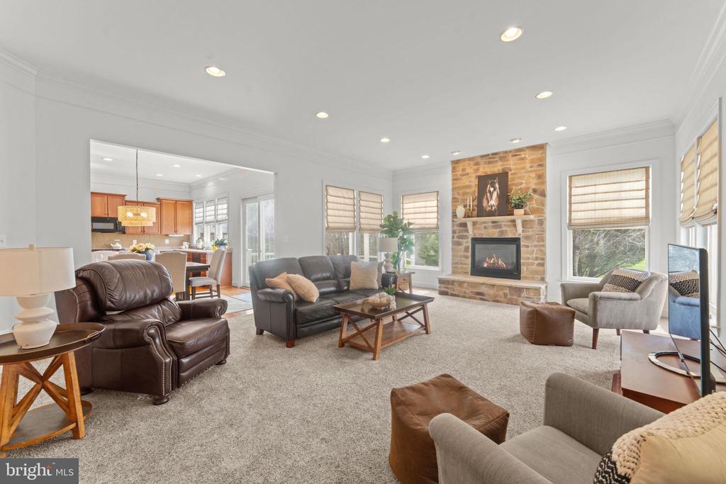 4045 CRAY DR, WARRENTON, Virginia, 5 Bedrooms Bedrooms, ,4 BathroomsBathrooms,Residential,4045 CRAY DR,VAFQ2021070 MLS # VAFQ2021070