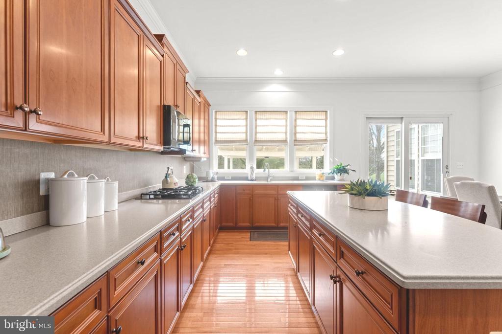 4045 CRAY DR, WARRENTON, Virginia, 5 Bedrooms Bedrooms, ,4 BathroomsBathrooms,Residential,4045 CRAY DR,VAFQ2021070 MLS # VAFQ2021070