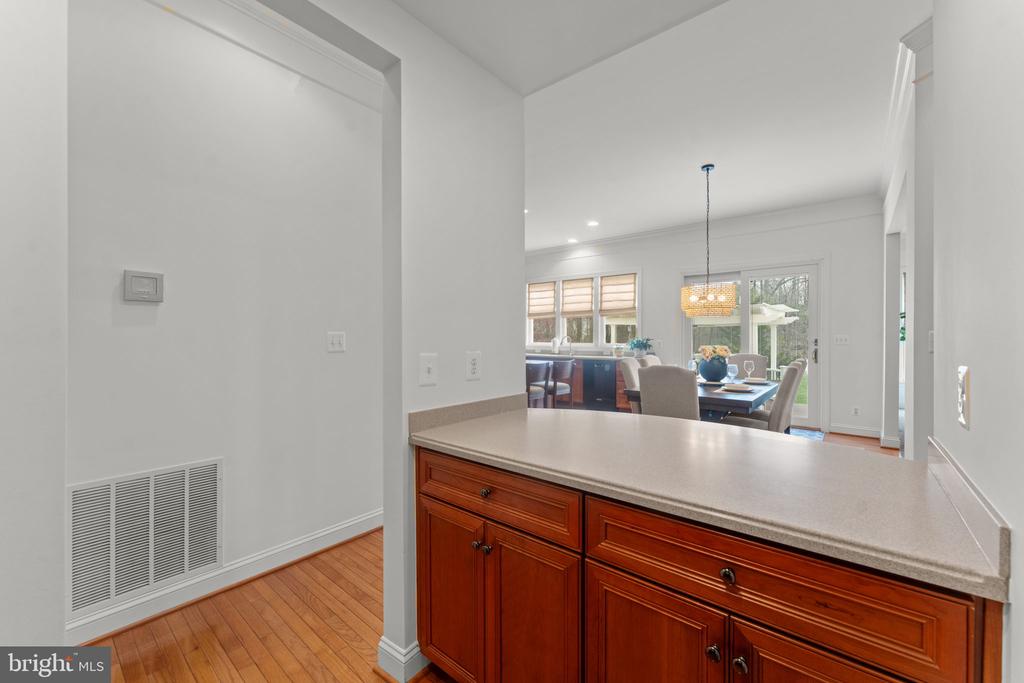 4045 CRAY DR, WARRENTON, Virginia, 5 Bedrooms Bedrooms, ,4 BathroomsBathrooms,Residential,4045 CRAY DR,VAFQ2021070 MLS # VAFQ2021070