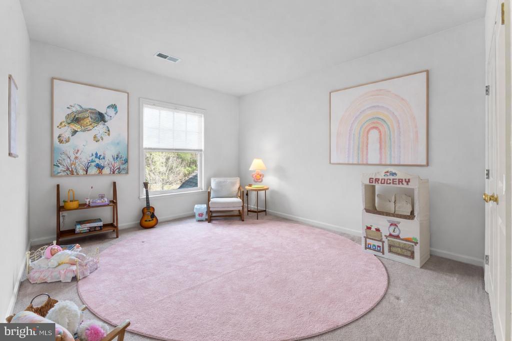 4045 CRAY DR, WARRENTON, Virginia, 5 Bedrooms Bedrooms, ,4 BathroomsBathrooms,Residential,4045 CRAY DR,VAFQ2021070 MLS # VAFQ2021070