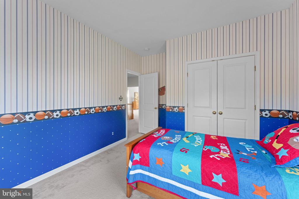 4045 CRAY DR, WARRENTON, Virginia, 5 Bedrooms Bedrooms, ,4 BathroomsBathrooms,Residential,4045 CRAY DR,VAFQ2021070 MLS # VAFQ2021070