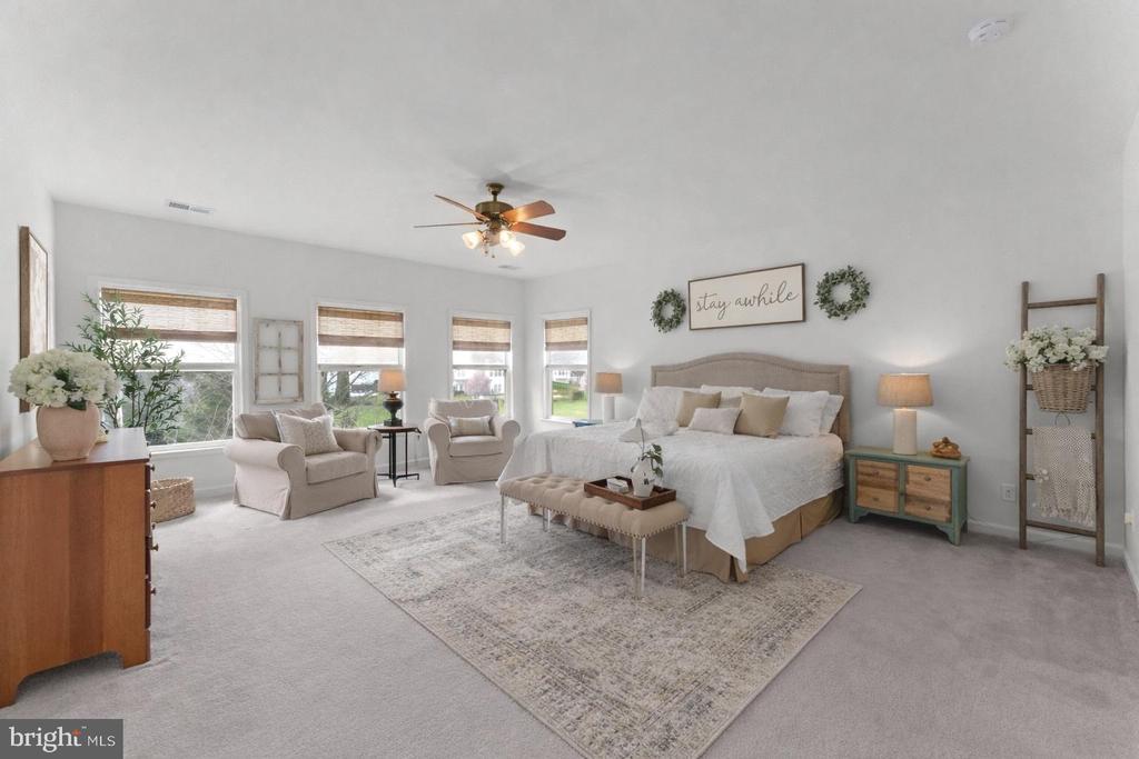 4045 CRAY DR, WARRENTON, Virginia, 5 Bedrooms Bedrooms, ,4 BathroomsBathrooms,Residential,4045 CRAY DR,VAFQ2021070 MLS # VAFQ2021070