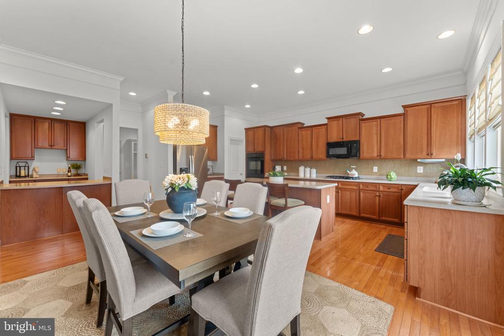 4045 CRAY DR, WARRENTON, Virginia, 5 Bedrooms Bedrooms, ,4 BathroomsBathrooms,Residential,4045 CRAY DR,VAFQ2021070 MLS # VAFQ2021070