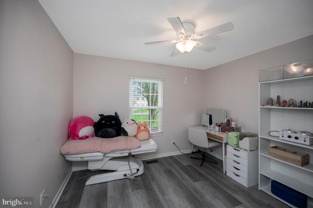 9504 QUAIL MEADOWS DR, SPOTSYLVANIA, Virginia 22551, 4 Bedrooms Bedrooms, ,2 BathroomsBathrooms,Residential,9504 QUAIL MEADOWS DR,VASP2040302 MLS # VASP2040302