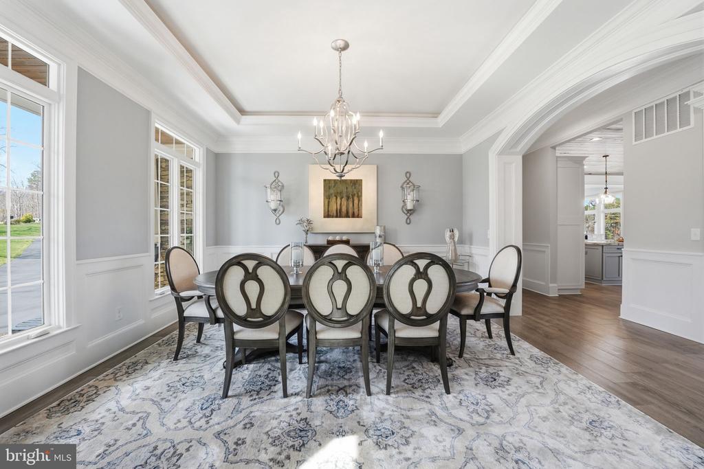 11215 PRESWICK LN, SPOTSYLVANIA, Virginia 22551, 5 Bedrooms Bedrooms, ,5 BathroomsBathrooms,Residential,11215 PRESWICK LN,VASP2040348 MLS # VASP2040348