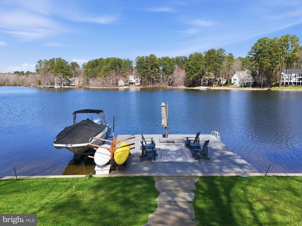 11215 PRESWICK LN, SPOTSYLVANIA, Virginia 22551, 5 Bedrooms Bedrooms, ,5 BathroomsBathrooms,Residential,11215 PRESWICK LN,VASP2040348 MLS # VASP2040348